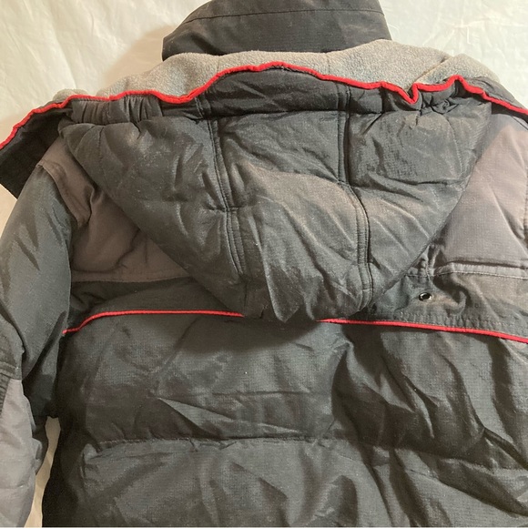 Weatherproof down coat - Picture 3 of 8